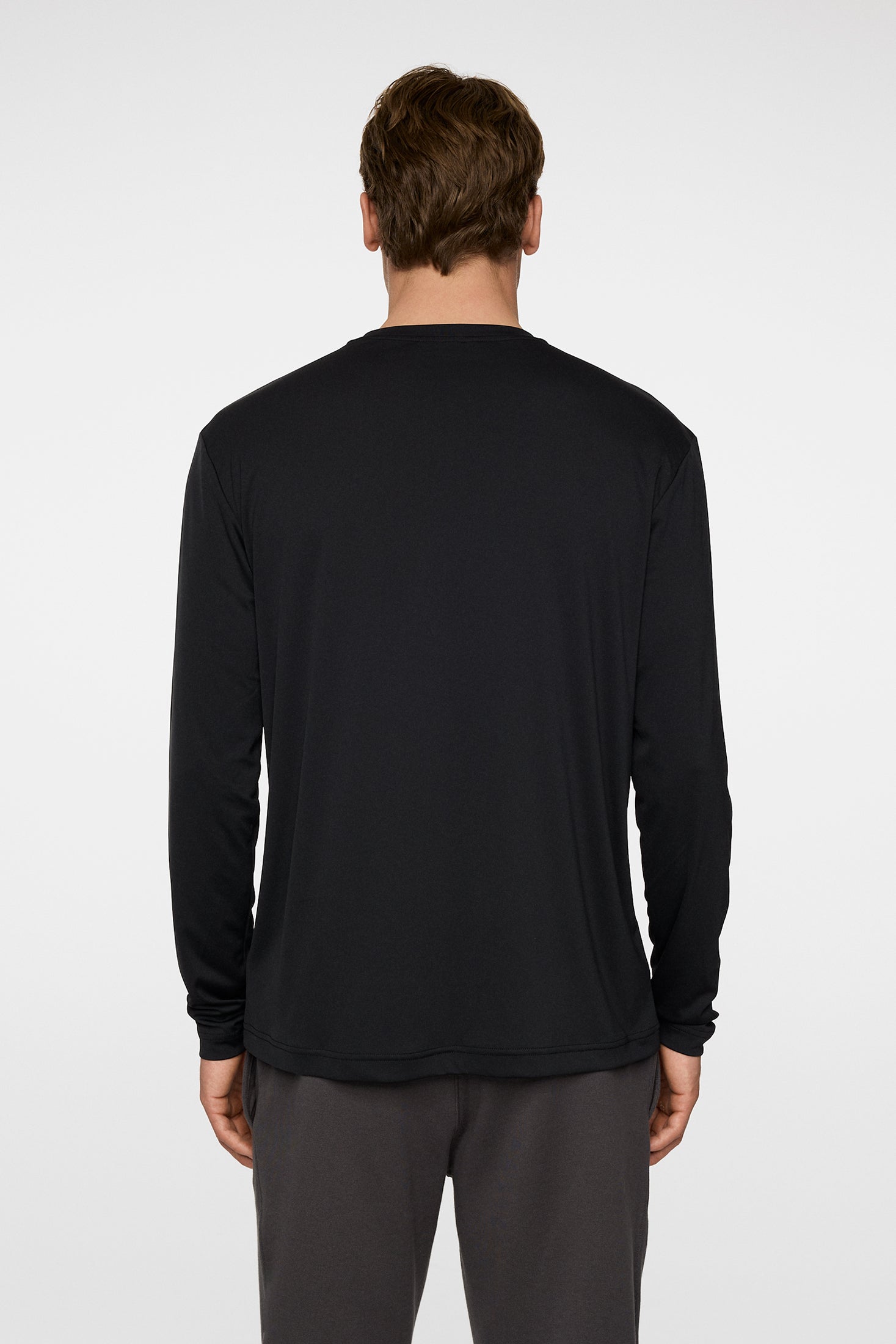 Ade T-shirt LS / Black