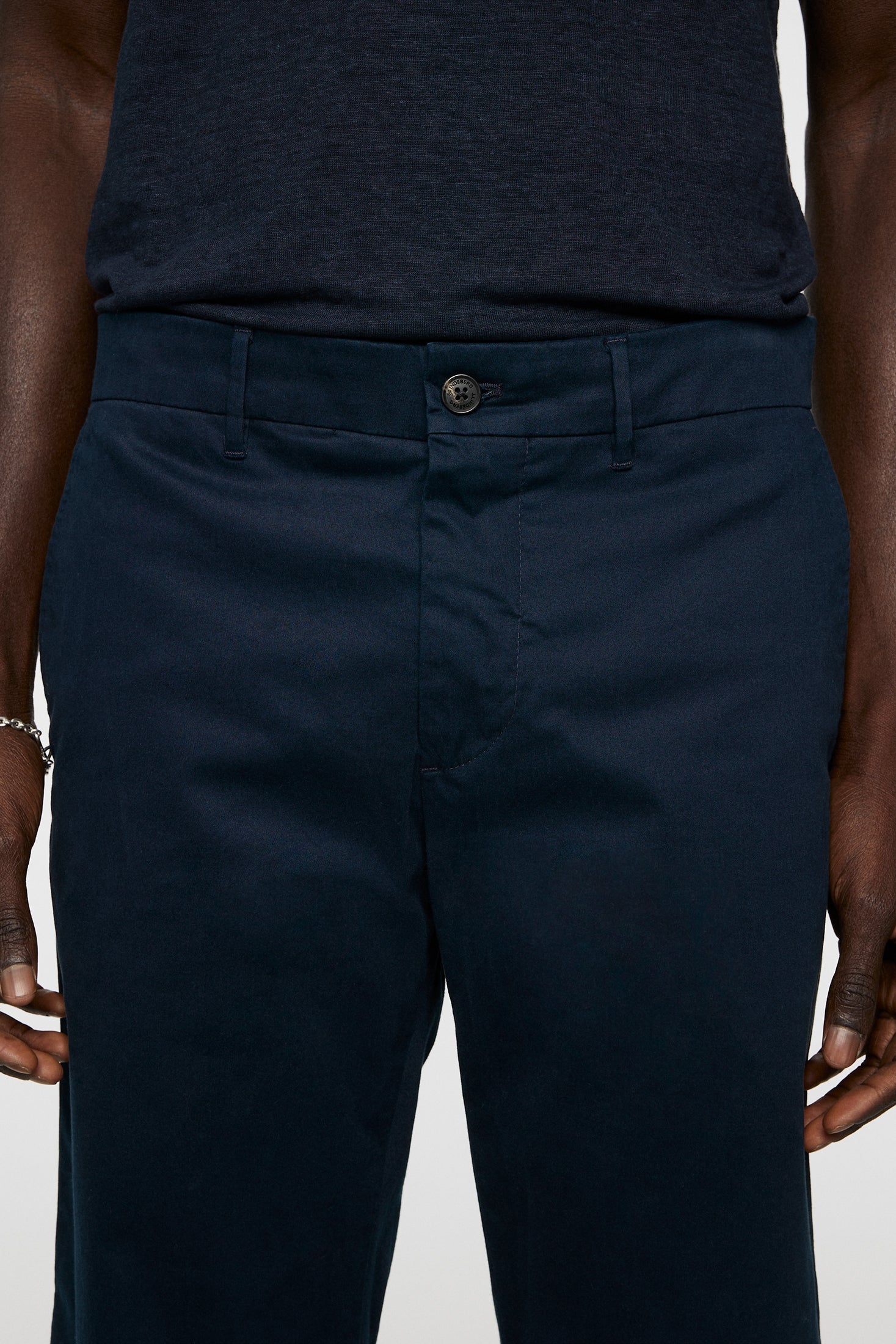 Ched Cloud Satin Pants / JL Navy