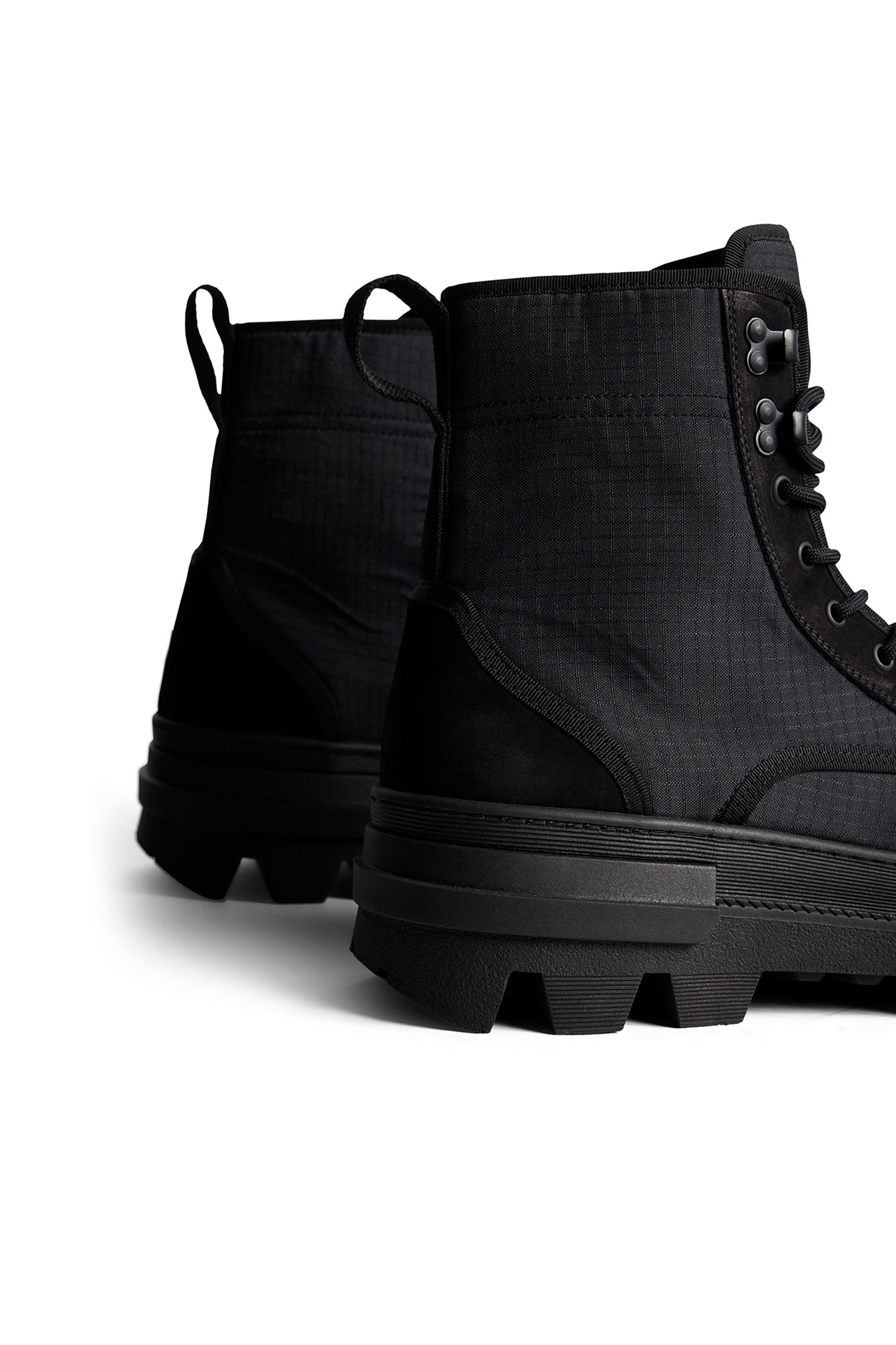 Alfa Tech Ankle Boot / Black