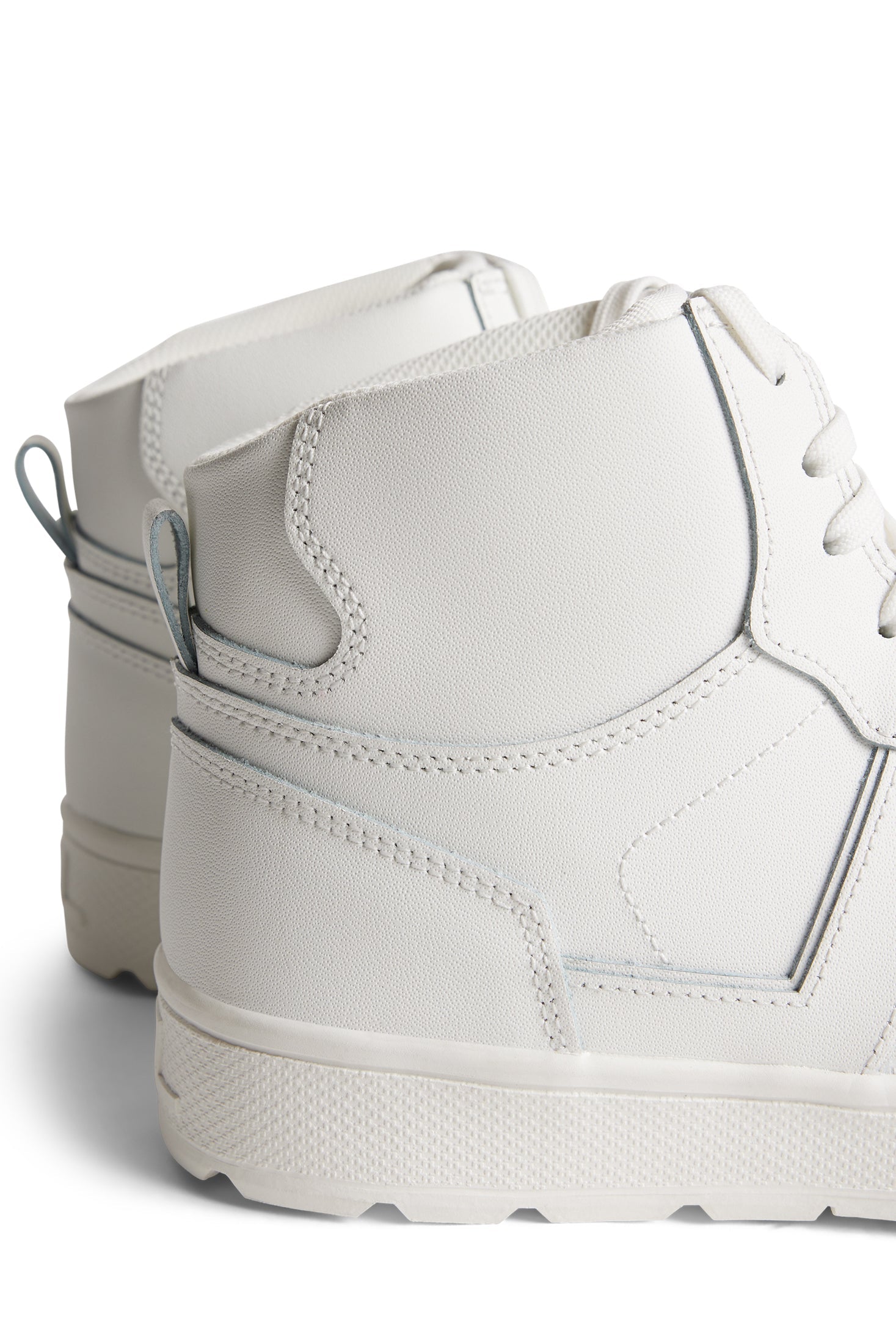 Ace High-Top Golf Sneaker W / White